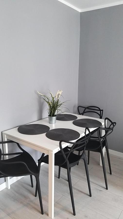 Apartament Wika Warsaw Exterior photo