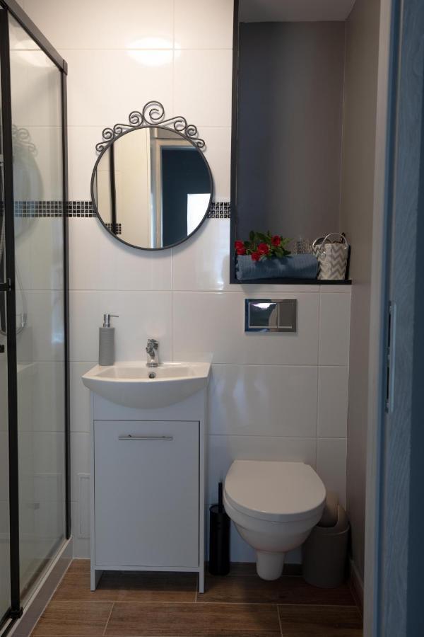 Apartament Wika Warsaw Exterior photo